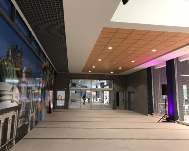 CENTRO COMERCIAL Y EROSKI 5